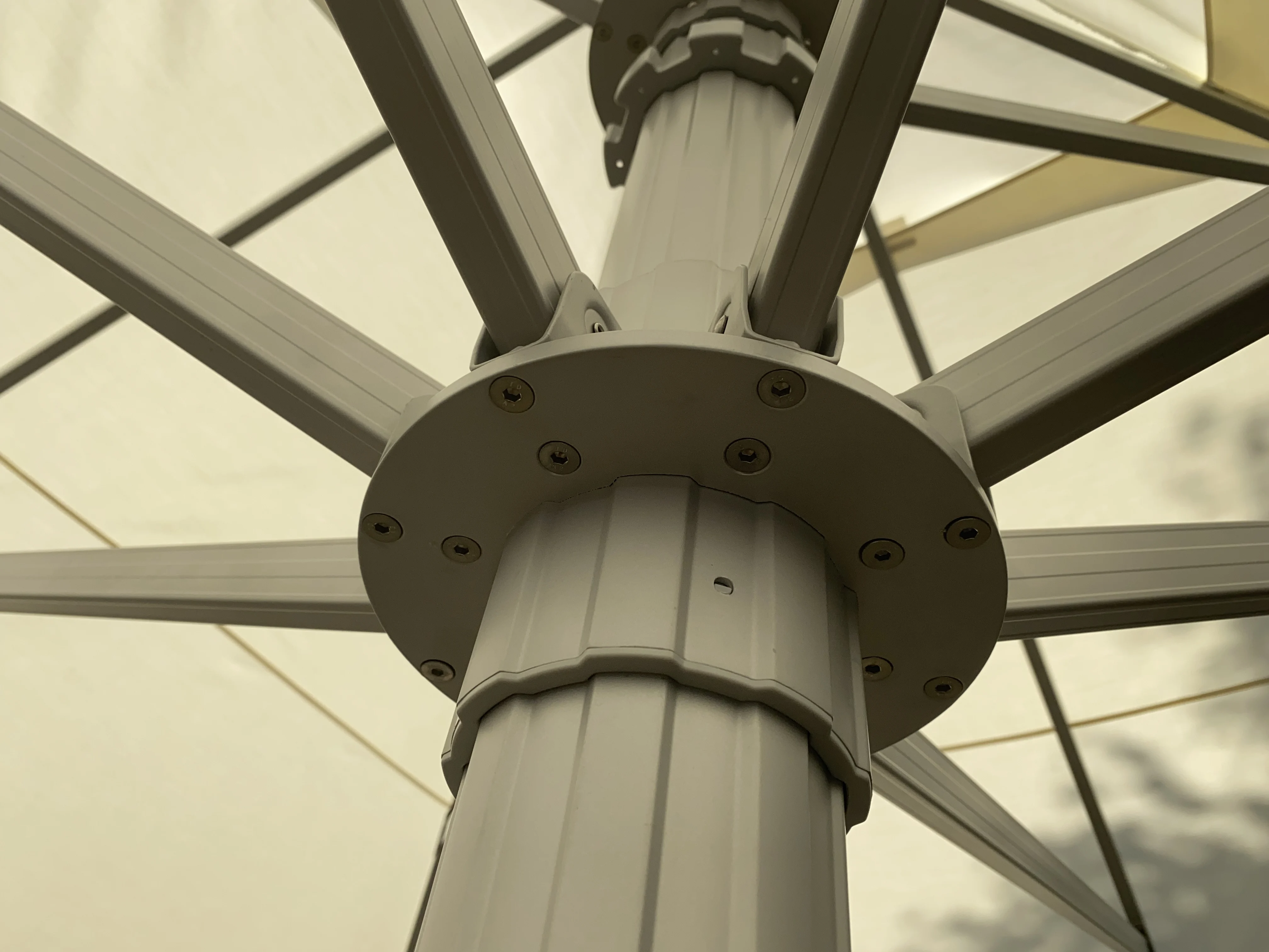 Centre-pole Commercial High-end Large Outdoor Commercial Umbrellas Big Size Aluminum