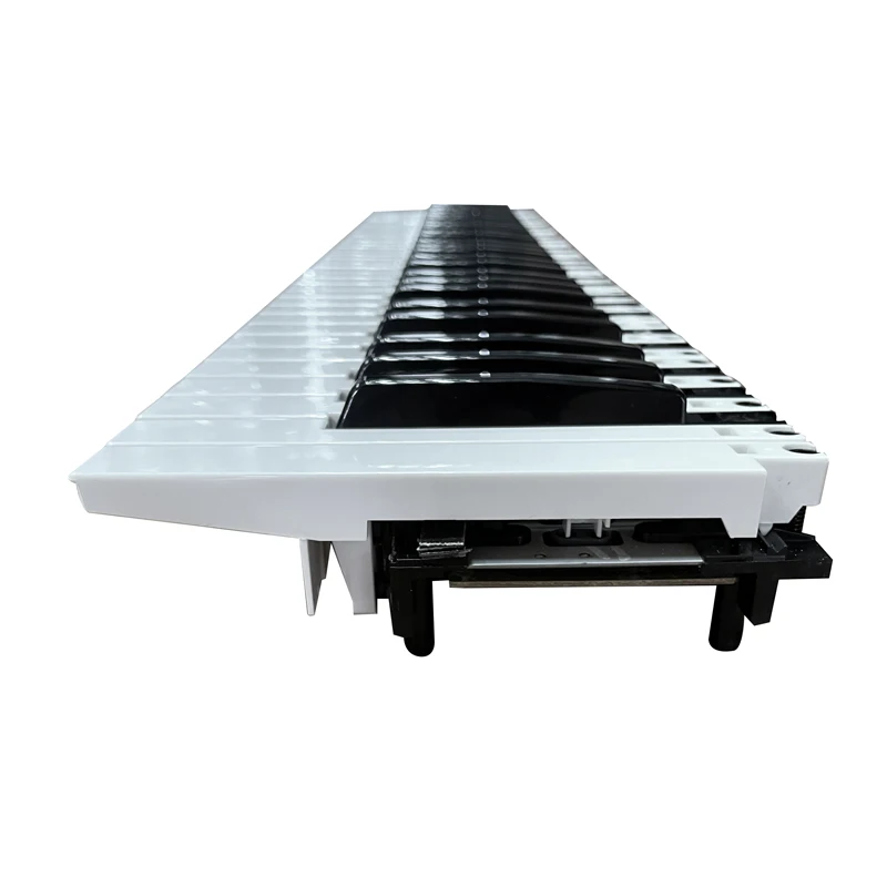 49, 61, selectable HSTAR synthesizer keybed