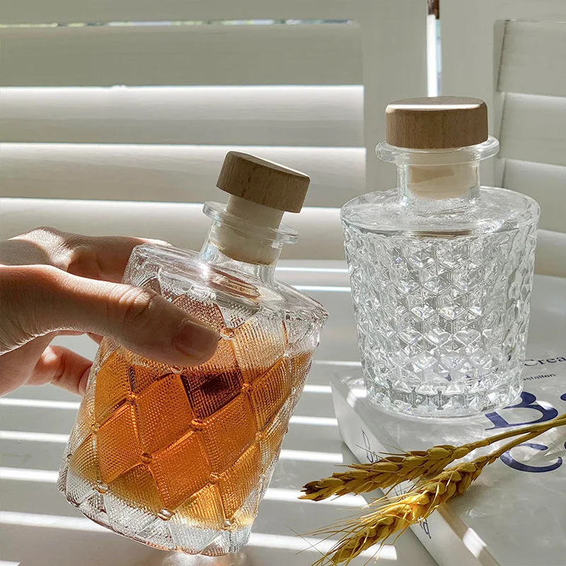 Wholesale Customized Design Alcohol Glassware Clear Glass Wine Bottle For Brandy Wine Whisky XO Sake