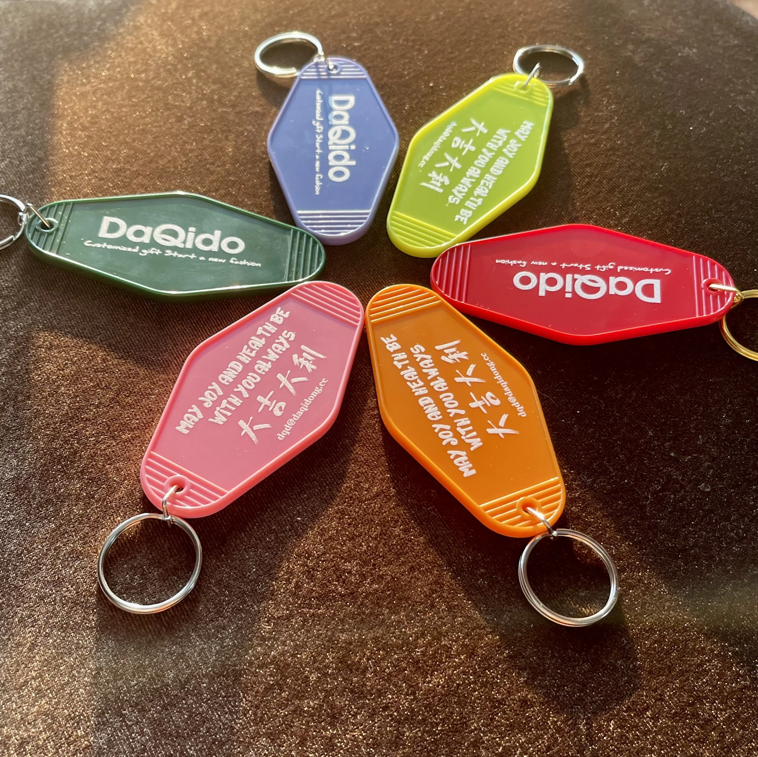 Personalised custom high quality ABS hotel  keychain making logo black hotel motel key tags