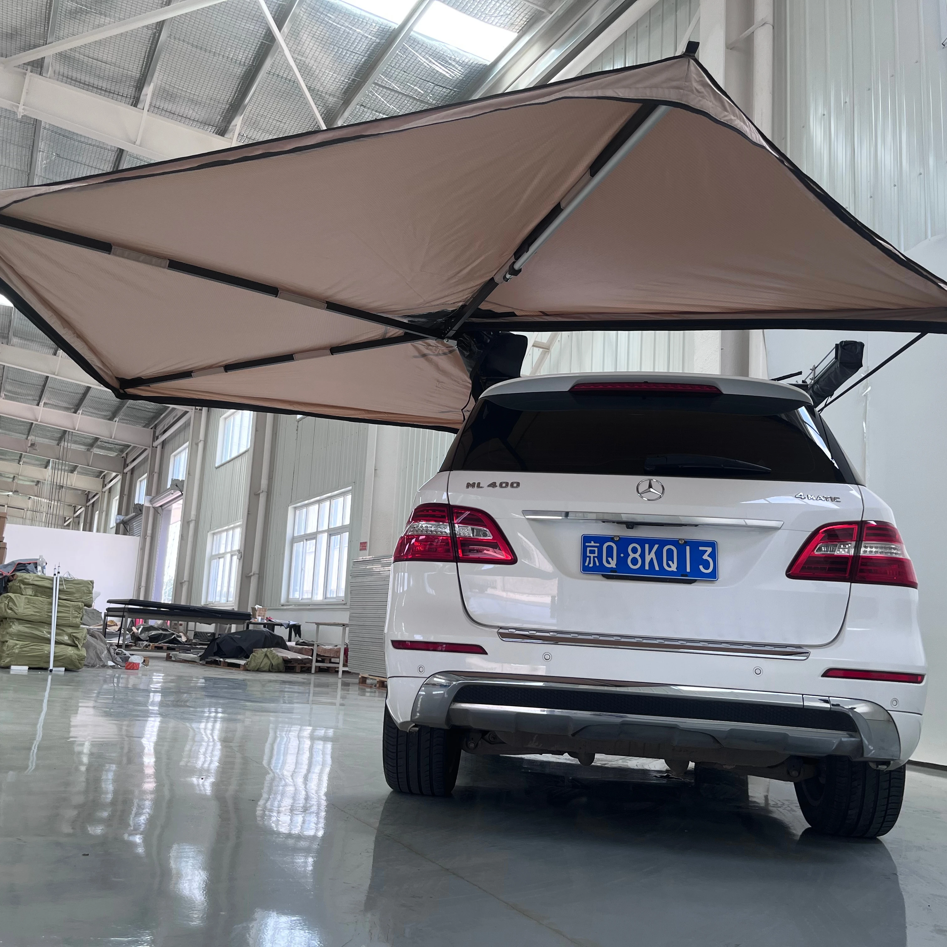 Ripstop 600D oxford Retractable Waterproof Large Coverage 270 Degree Freestand Foxing Awning