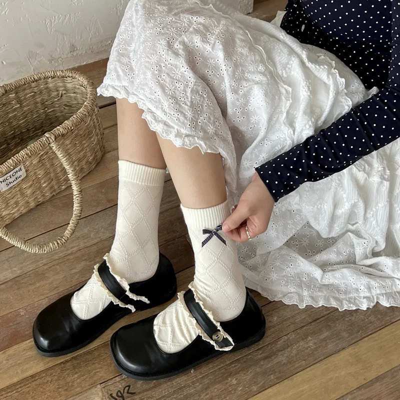Wholesale Girl Vintage Navy Blue Bow Princess Socks Women Mid-tube Designer Cotton Socks for Female