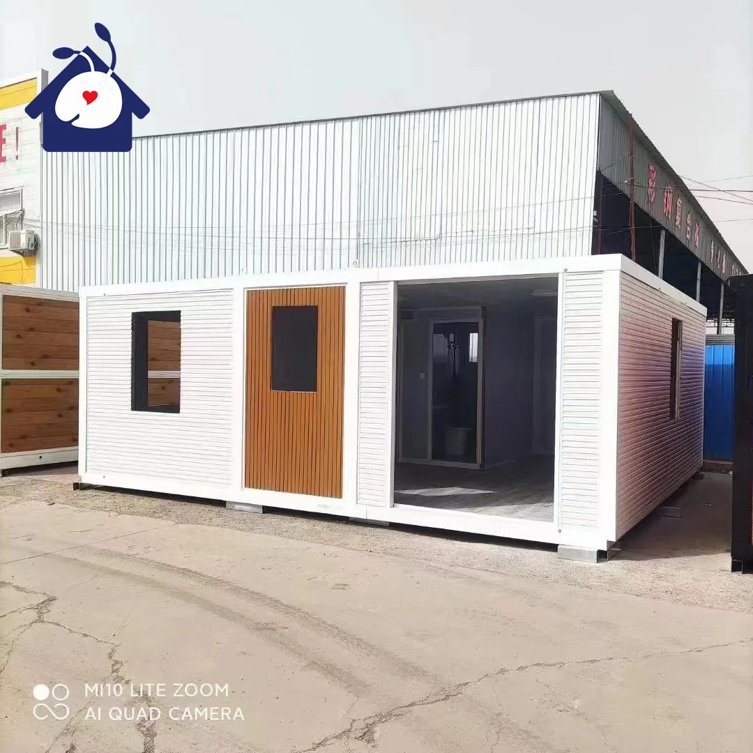 Cheap 2 4 bedroom 4 bathroom foldable homes expandable container house  prefabricated smart movable house assembled