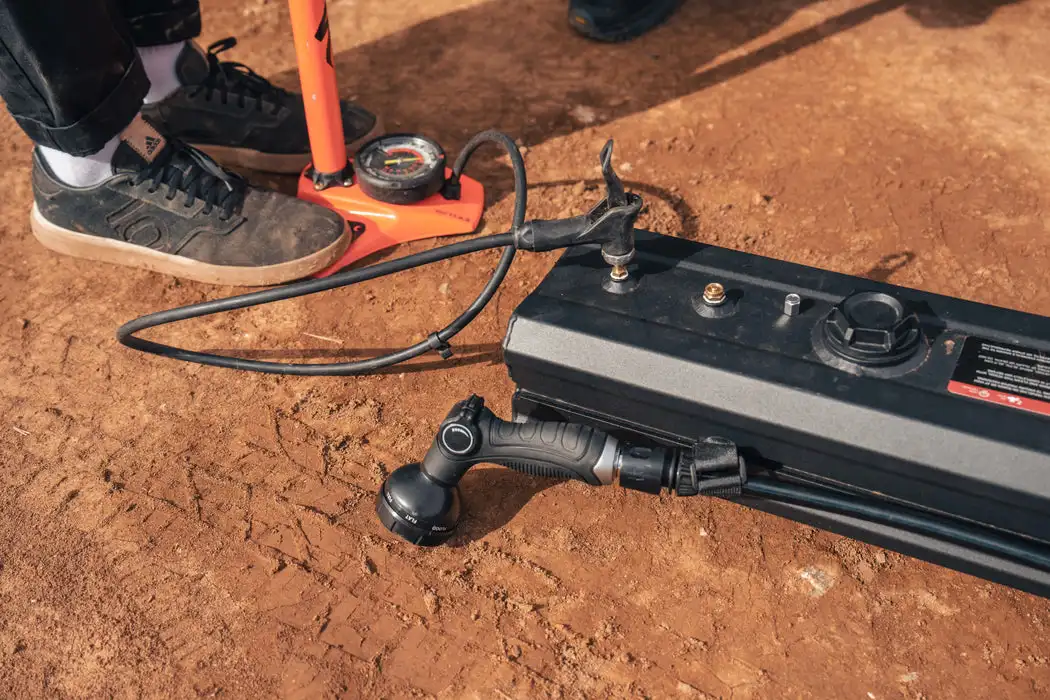 Wholesale multifunctional durable rechargeable collapsible water bag camping outdoor shower set