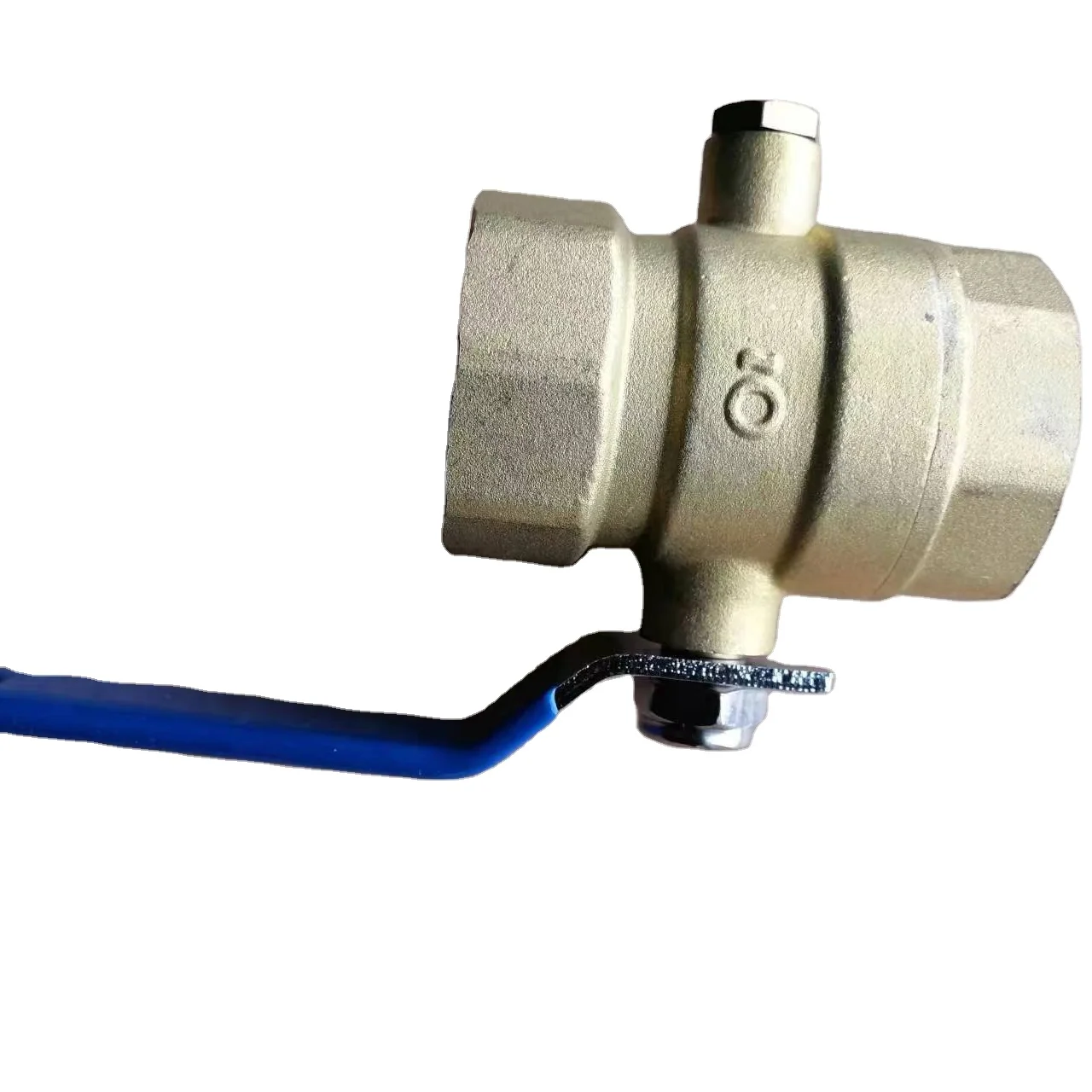 Ball valves with temperature sensor