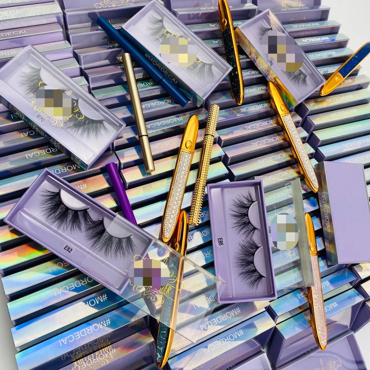 New Design Magic Private Label Matte Eyeliner Brush Fine Tip Dazzling Eyeliner With Customized Eyeliner Box Packaging