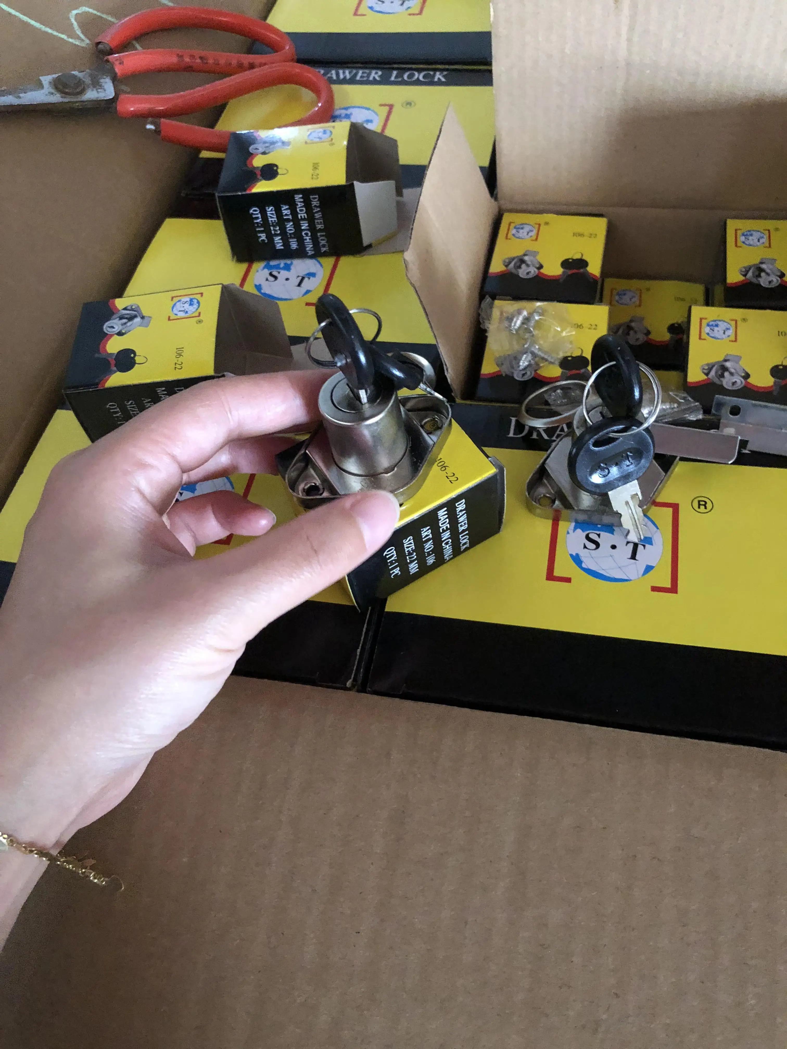 QT Wholesale New Innovations door lock and drawers and safety cabinet locks drawer door baby safety locks