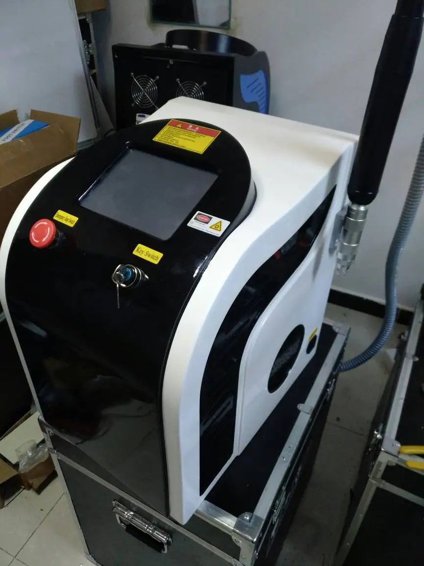 
1064nm/532nm/755nm/1320nm laser tattoo remover picolaser beauty machine 