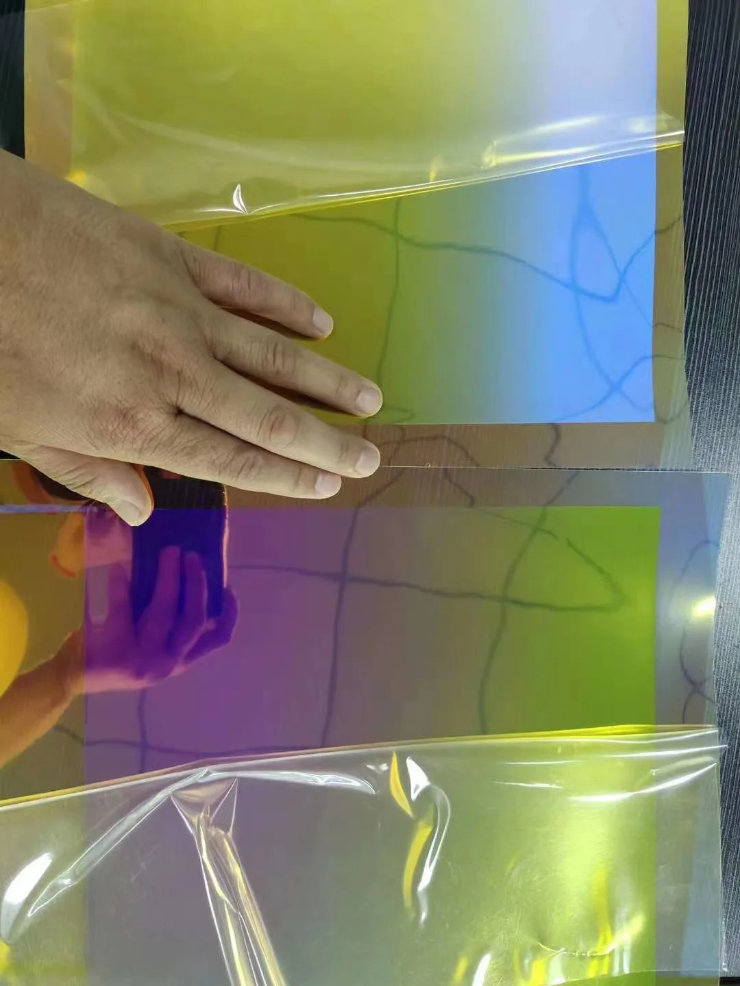 Liquid crystal color changing UV ink green to blue