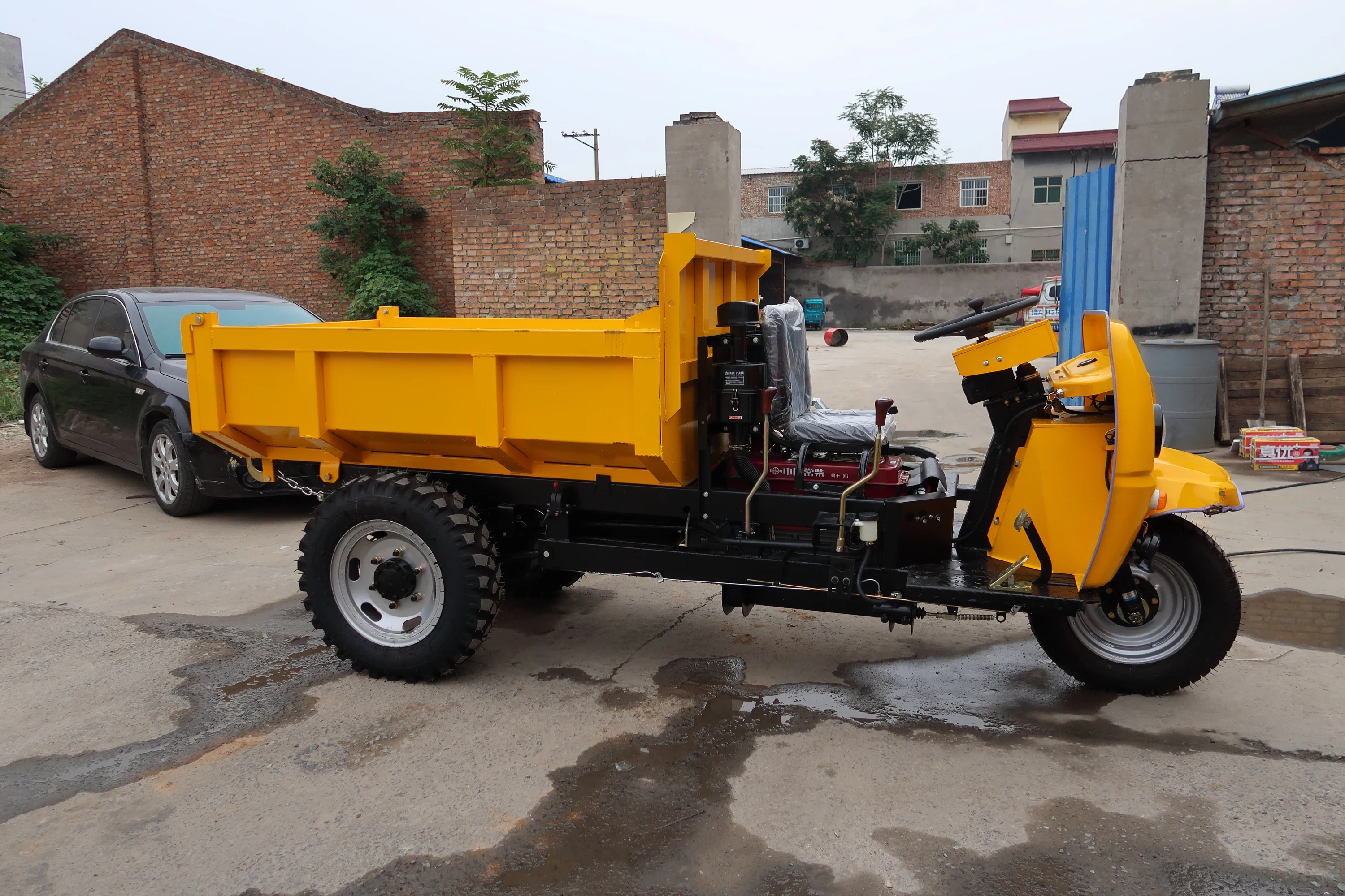Mini 3 Wheel Dumper Cargo Tricycle 3 Wheel Motorcycle Dump Truck For Sale