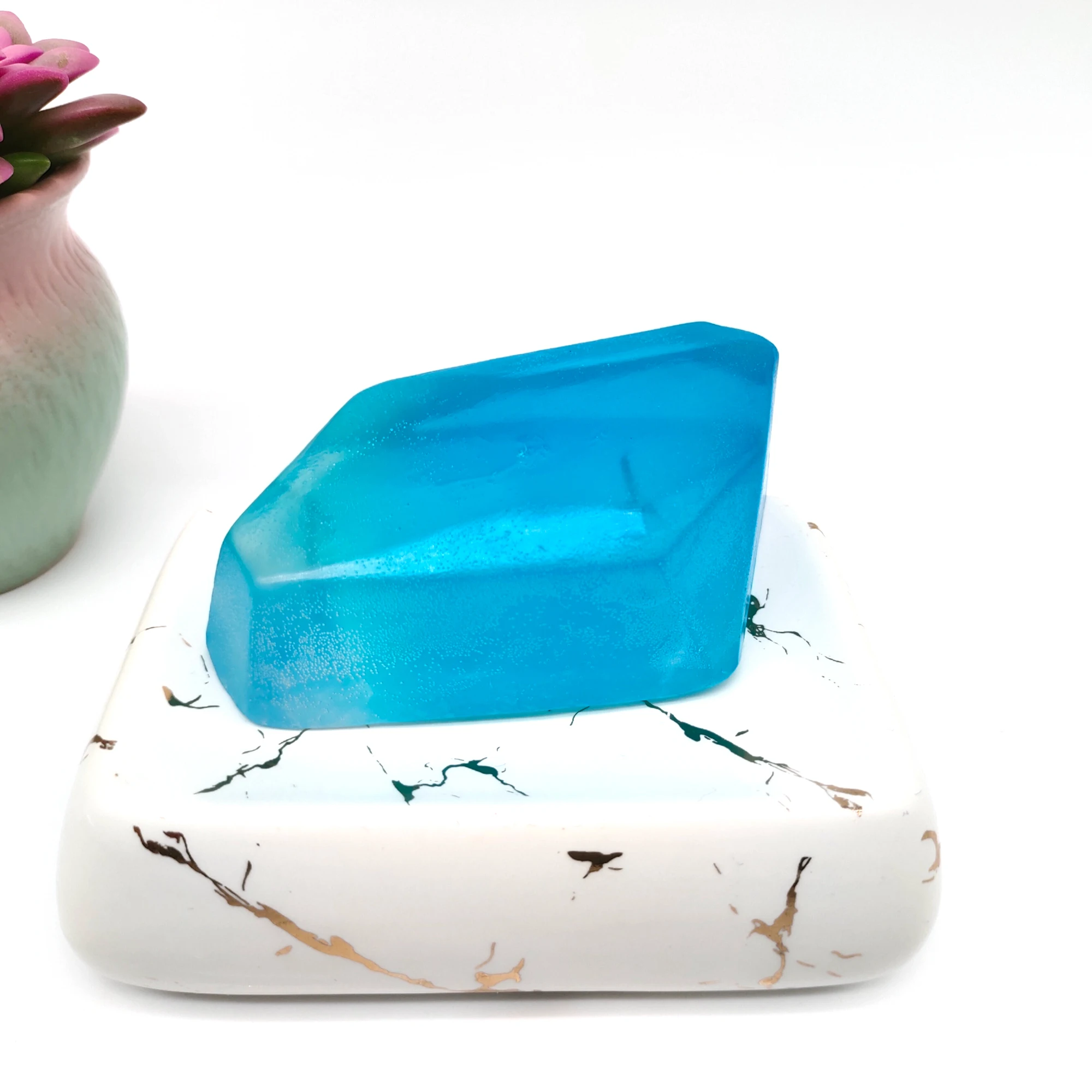 Customized Whitening Moisturizing Wash Face Bath Blue Diamond Fragrance Diamond handmade Soap