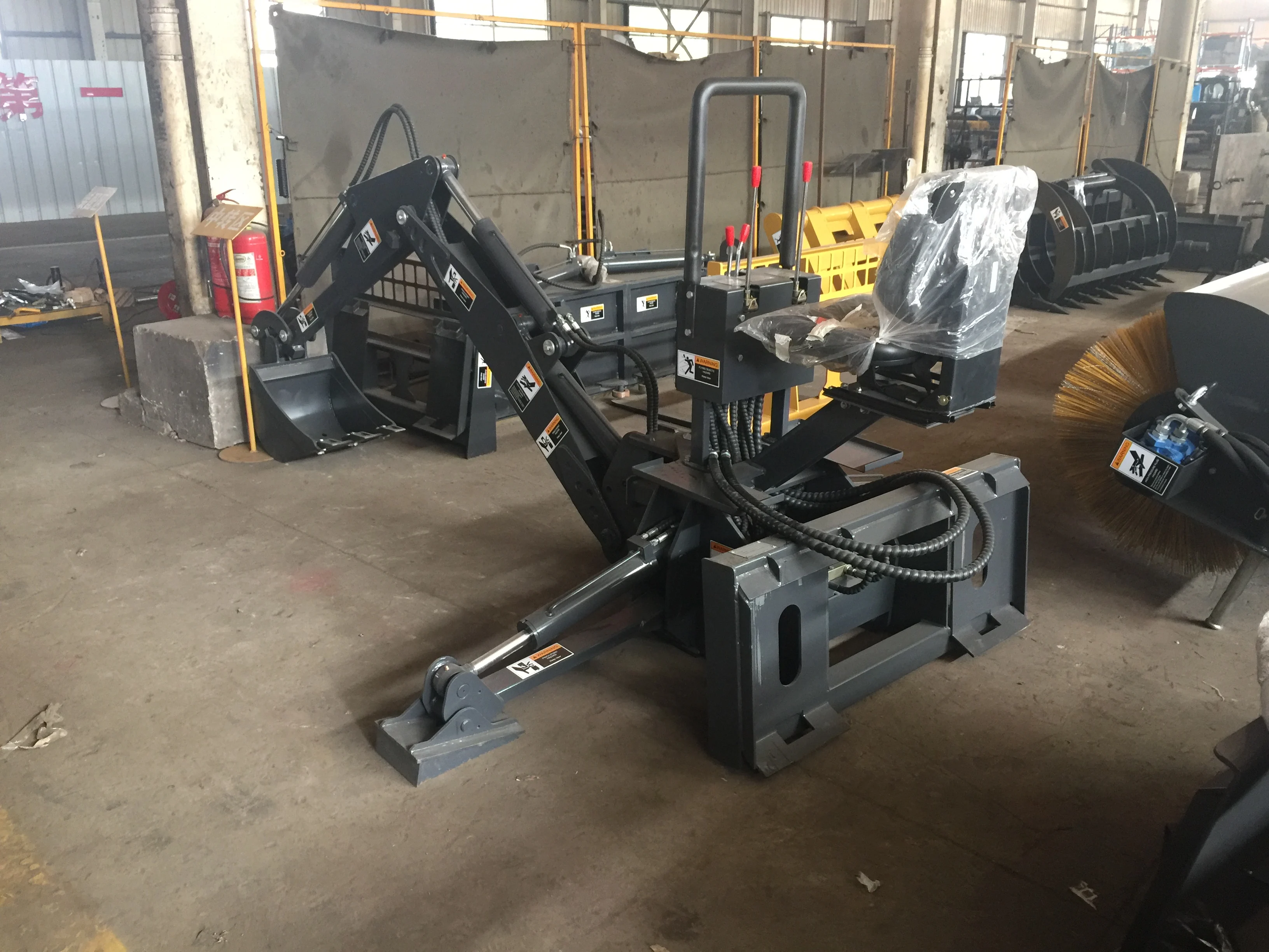 2021 Hot Sale Skid Steer Loader XT740 China brand new skidsteer loader with spare parts price