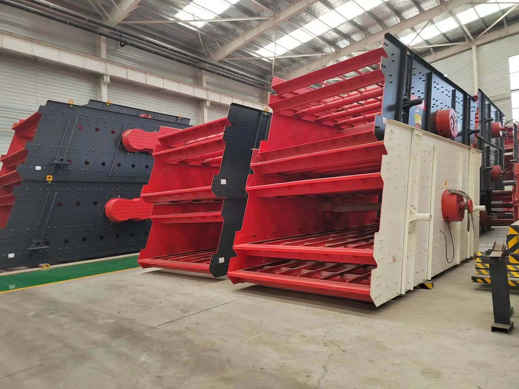 lo mas vendido 2024 YK Vibrating Screen for Separating Stone Sand Making Line ISO certified zhengzhou