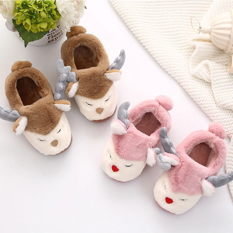 HO Cartoon Animal Christmas Deer Winter Plush Children Girls Slippers Customized Fluffy Indoor Home Slippers For Baby Kids Girls