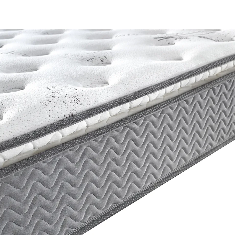 High quality vacuum compressed comfortable king size memory foam queen bed mattresses 5 zoned pocket coil spring mattress