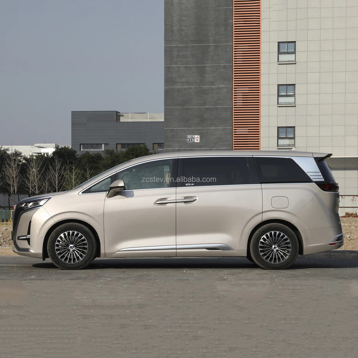 2024 популярные новые энергетические транспортные средства BYD Denza D 9 EV DM-i 470 нм CLTC 620 км электромобили