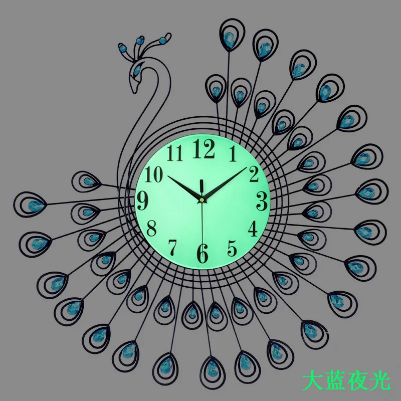 2020 New Year Gift European Style Fashion Classic Luminous Mute Gold Peacock Decorate Metal Wall Clock