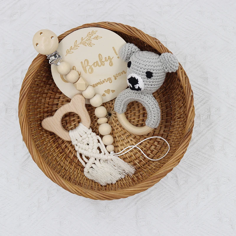 New Beech Wood Handmade Rattle Teether Bab Customized sensory organic baby crochet toy pacifier clip with wooden rattle gift set