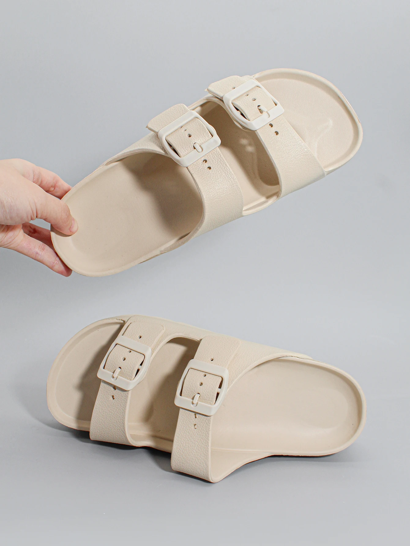 Manufacturers first-hand source wholesale slippers female thick soles step on shit sense home slippers summer room slippers