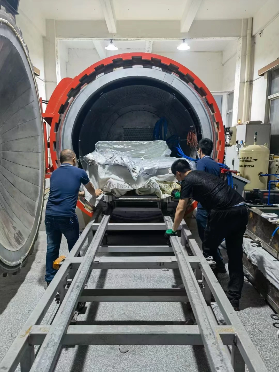 Customized Carbon Fiber Auto Parts Carbon Fiber Car Body Kits Carbon Fiber Prepreg Molding Parts OEM