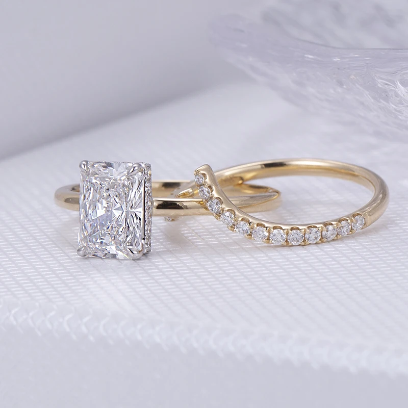 Custom jewelry 18K gold 1.8ct  radiant cut lab grown diamond adjusted couple ring