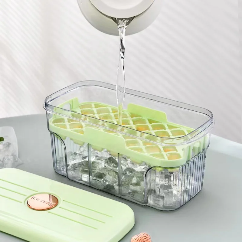 Household Kitchen Refrigerator Square Whiskey ice Maker Storage With Lid Silicone Mold Box  Molde Ice Cube Tray