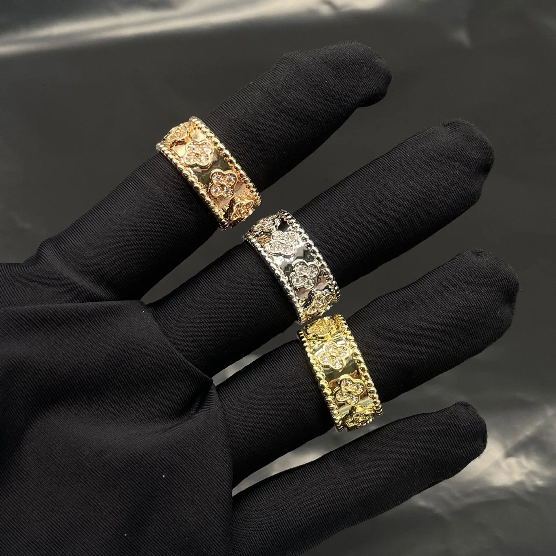 Luxury Brand Designer Ring Kaleidoscope Inlaid Ring Couple Gift Fashion Ring High Jewelry