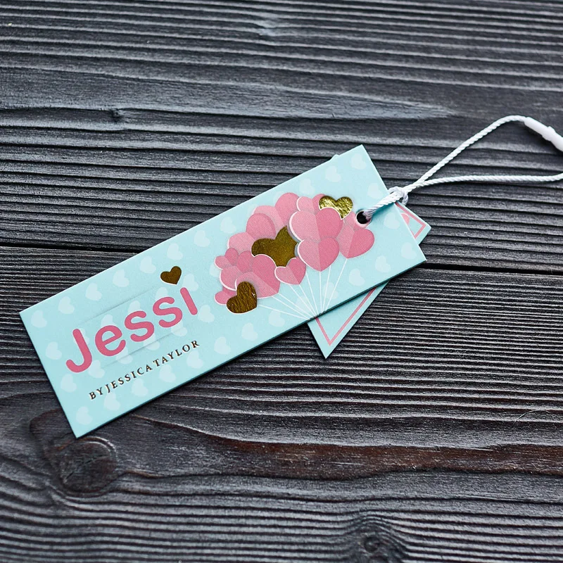Cheap wholesale custom design paper card swing garment hang customs clothing tags