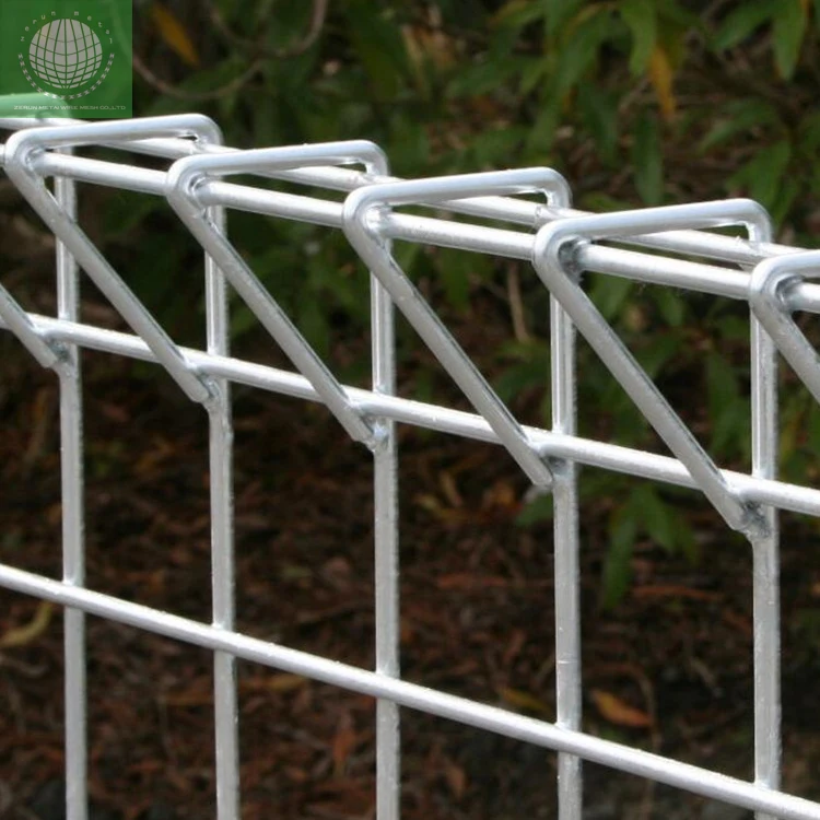 China Factory supply powder coated Roll top BRC Fence welded wire mesh garden fence