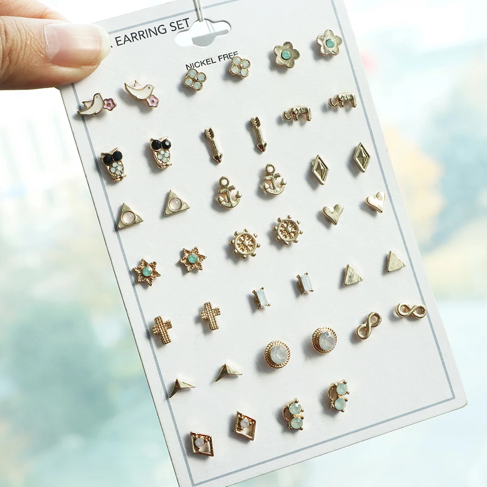 Europe Trendy Gold Plated Colourful Earrings Wholesale New Design Zinc Alloy Iron Rhinestone Resin Stone Earrings For Women