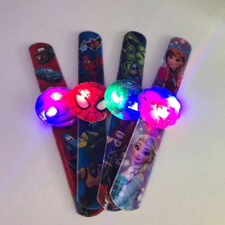 Beian Audited Manufacturer Funny Animations UV Printed LED Flashing Light Toys