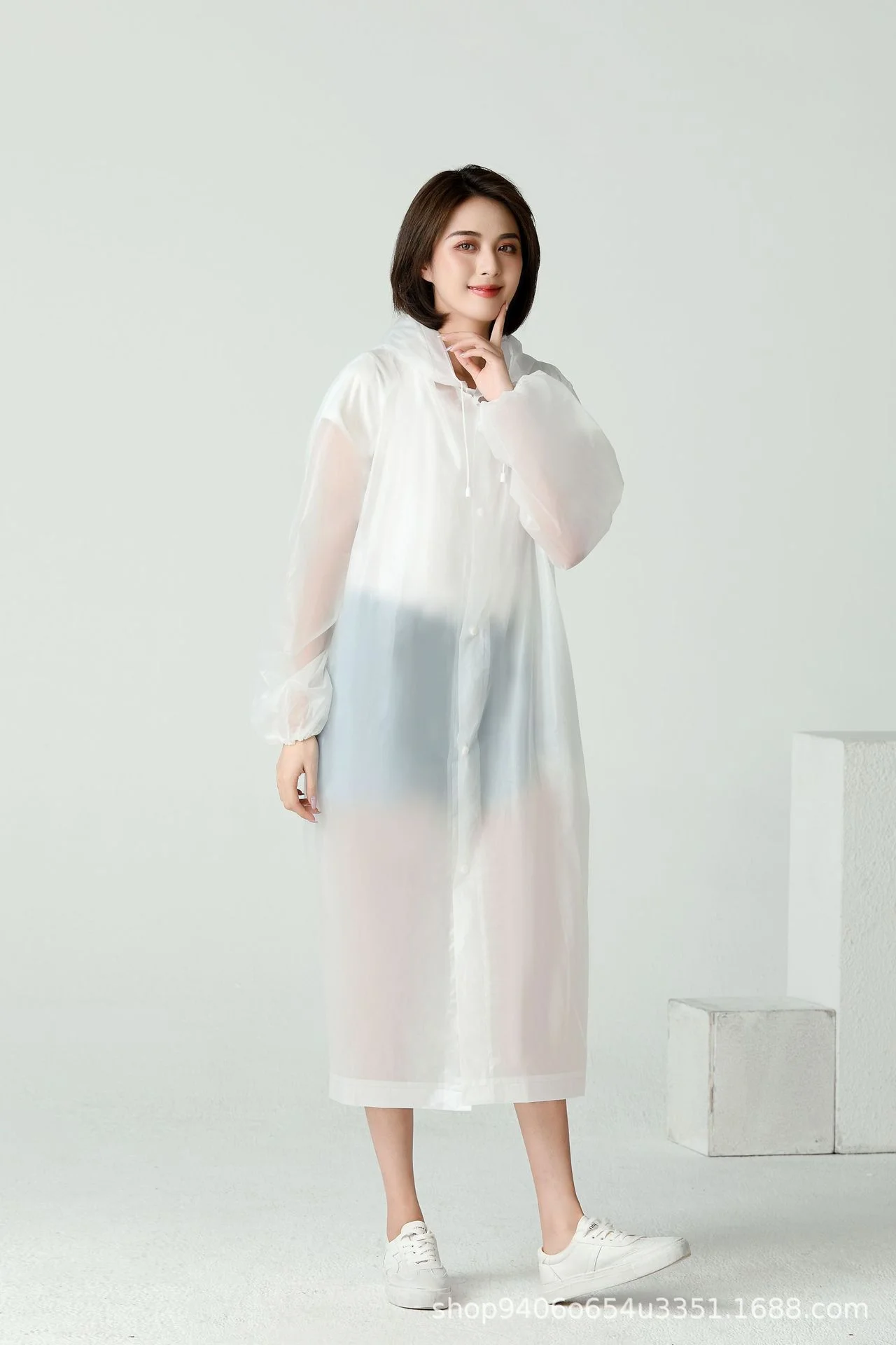 Wholesale Fashion Waterproof Transparent Rain Coat Men Woman Blue Rain Wear EVA Raincoat