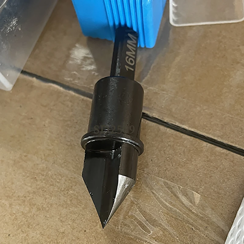 Irrigation Pipe Using High-efficiency 16mm 20mm 25mm 32mm Irrigation Hole Punch Drill Bit