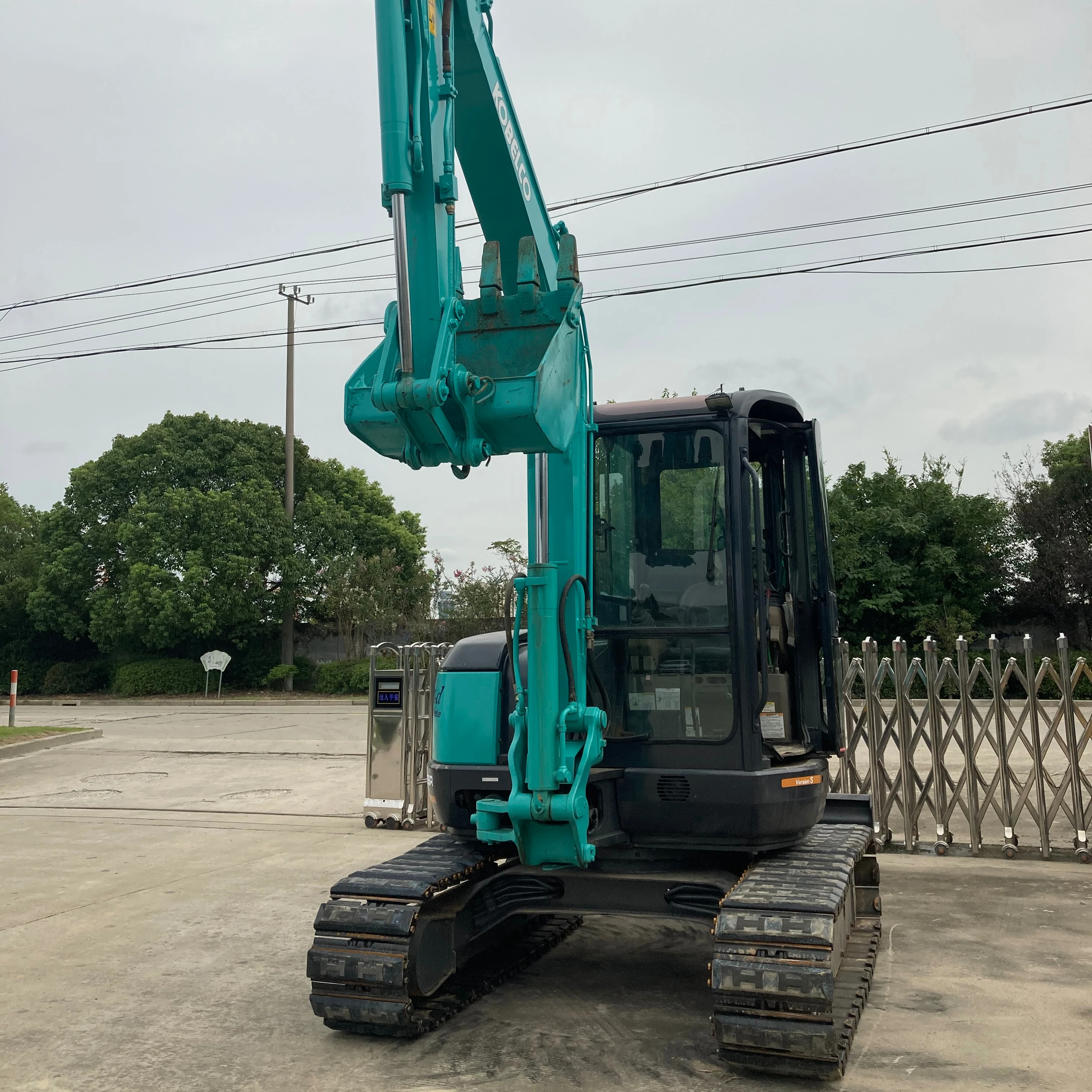 
Used original Kobelc SK30 high qulity Hydraulic Japanese Excavator 3 ton for sale 