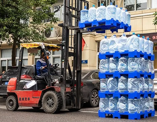 Rack 5 Gallon Water Bottle Storage Pallet