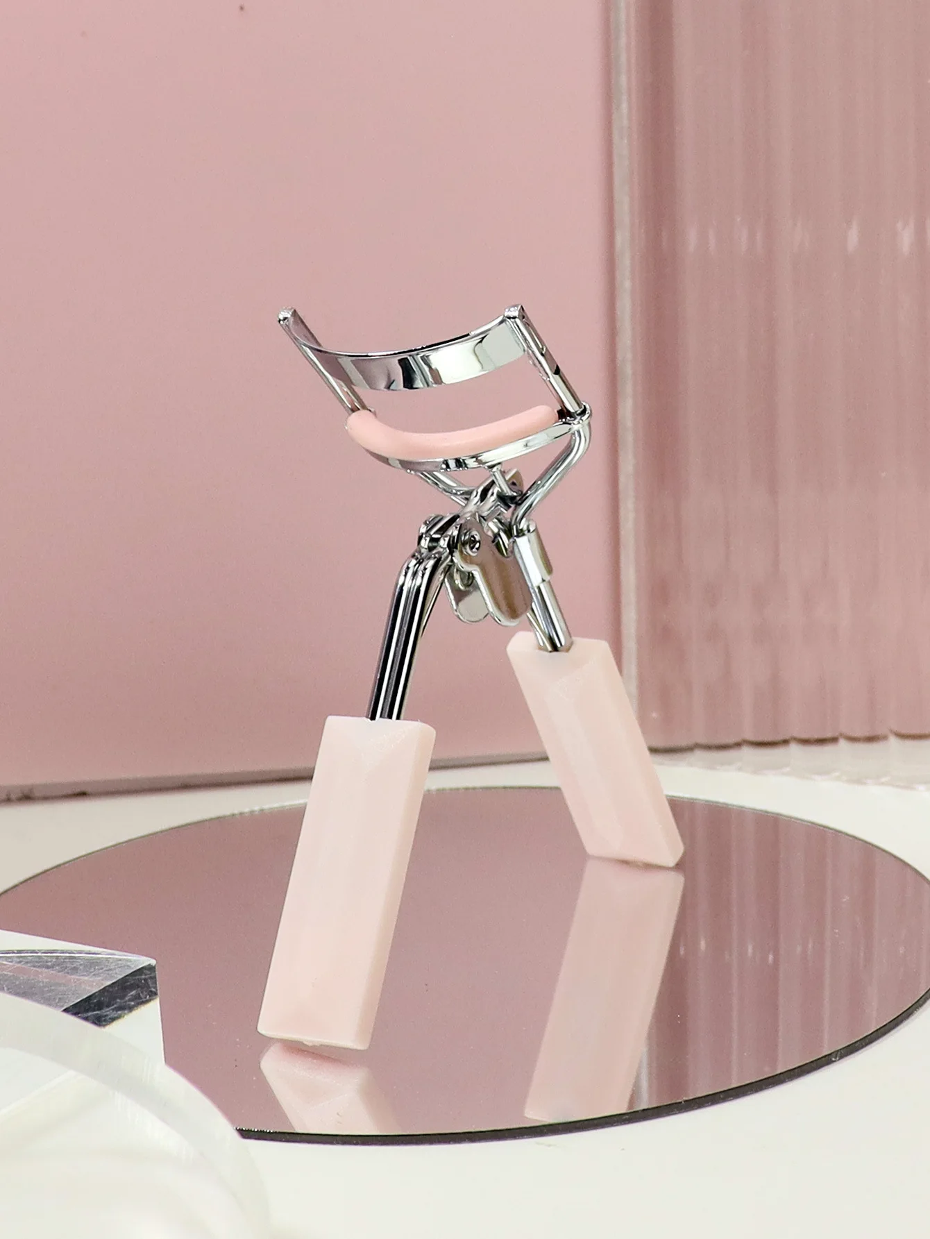 Hot Selling New Eyelash Clip Steel Head Comb 2-piece Set Curling  Device Portable Tool Clip  Eyelash Brush Antiskid Handle