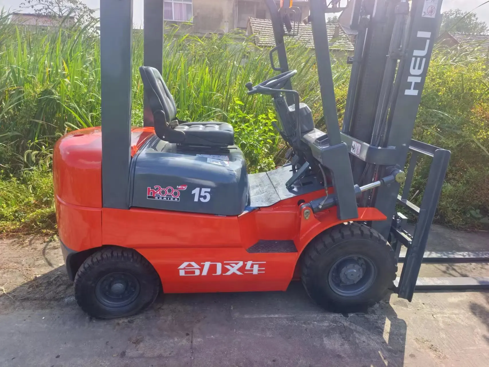 1.5 Ton Diesel Mini Forklift with Side Shift Fork Positioner CPCD15  in China