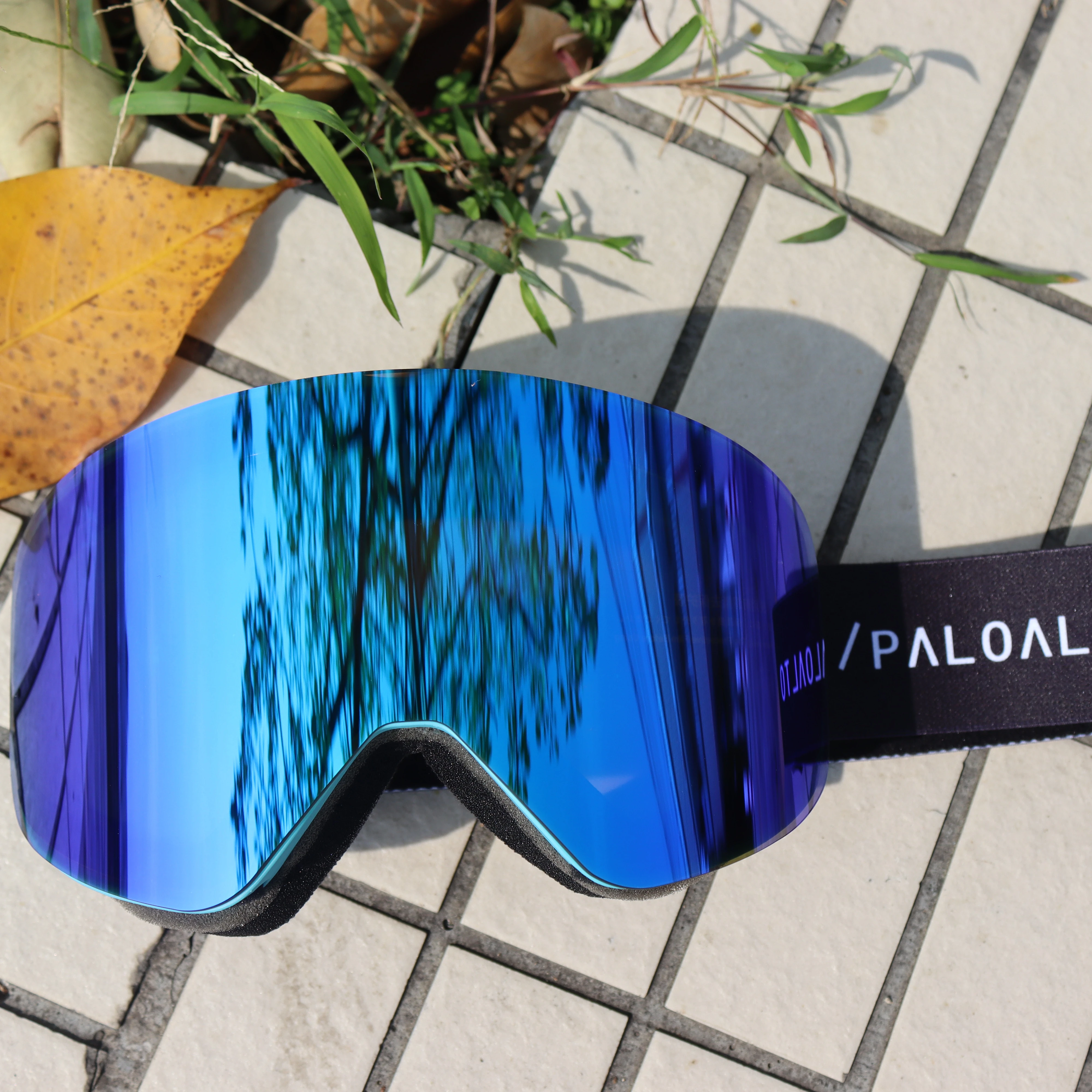 Stock Magnetic Snow glasses Ski Goggles with Anti-fog Coatings For ski Outdoor Winter Sport