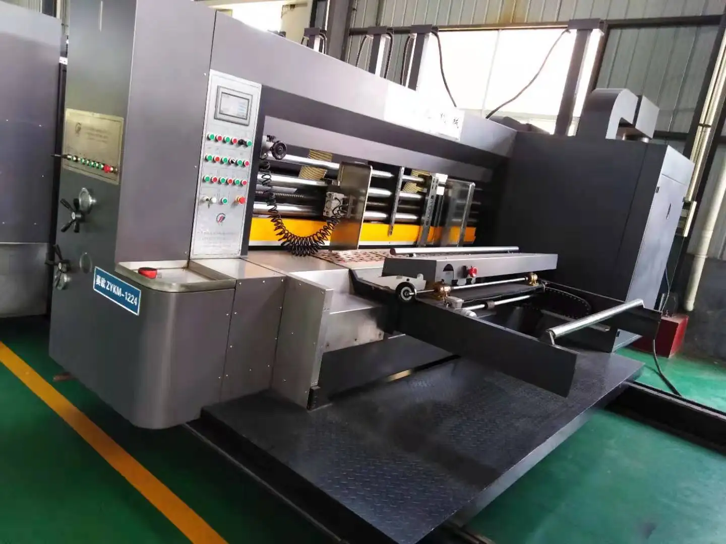 High quality automatic two color printing slotting die cutting carton machine multi-color