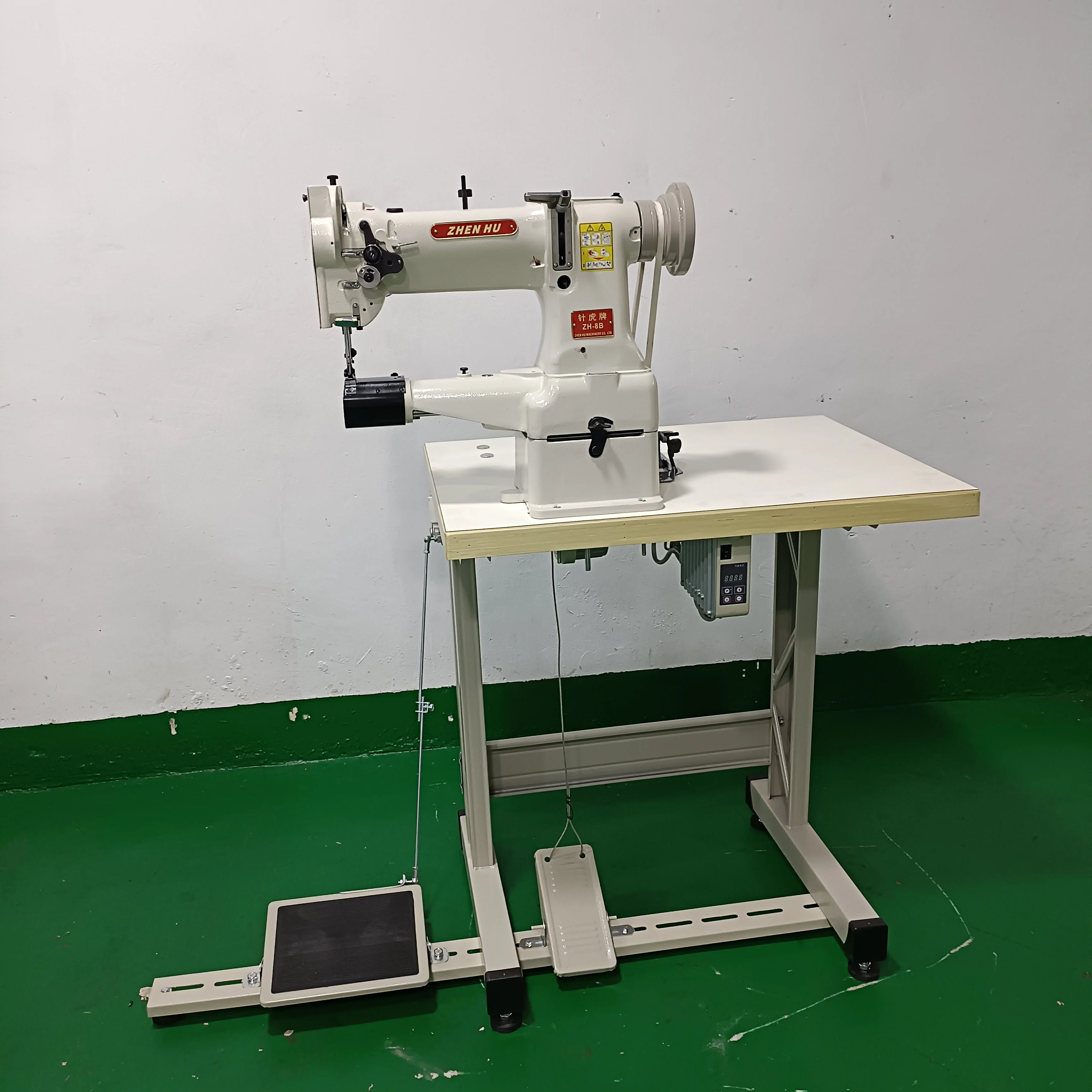 China Industrial 8b Leather Belt Bag Shoes Repairing Binding Sewing Machine With Cylindrical Sewing Table