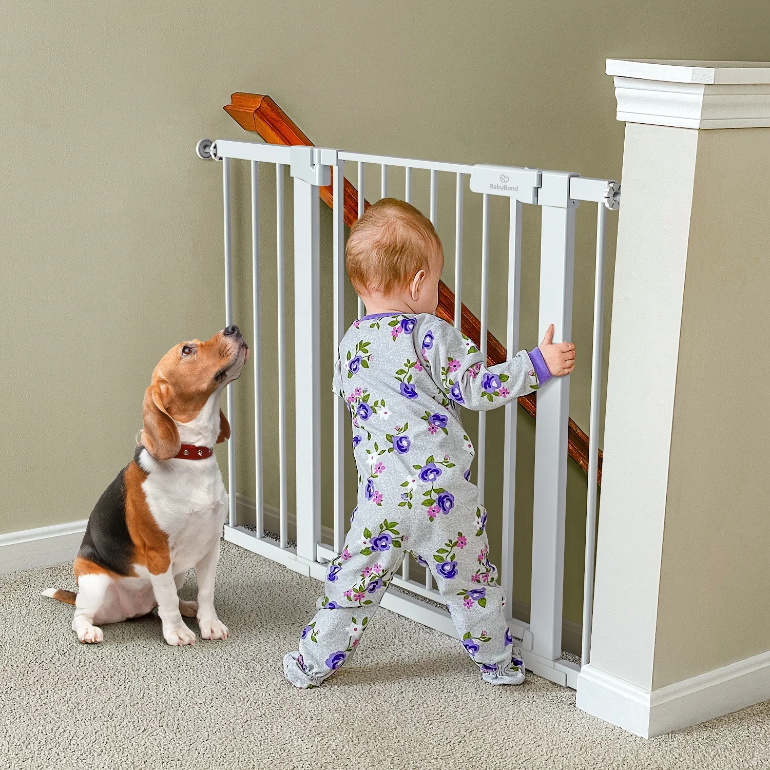 New design safety device child pet isolation parallel bars with locking metal child safety gate baby and pet safety device no-pu