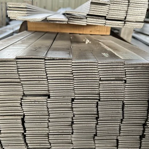 Mild Steel Flat Bar Q195 Q235 Q345 Ss400 S45c A36 S235jr 4130 1020 Flat Steel Bar Flat-Rolled Steel
