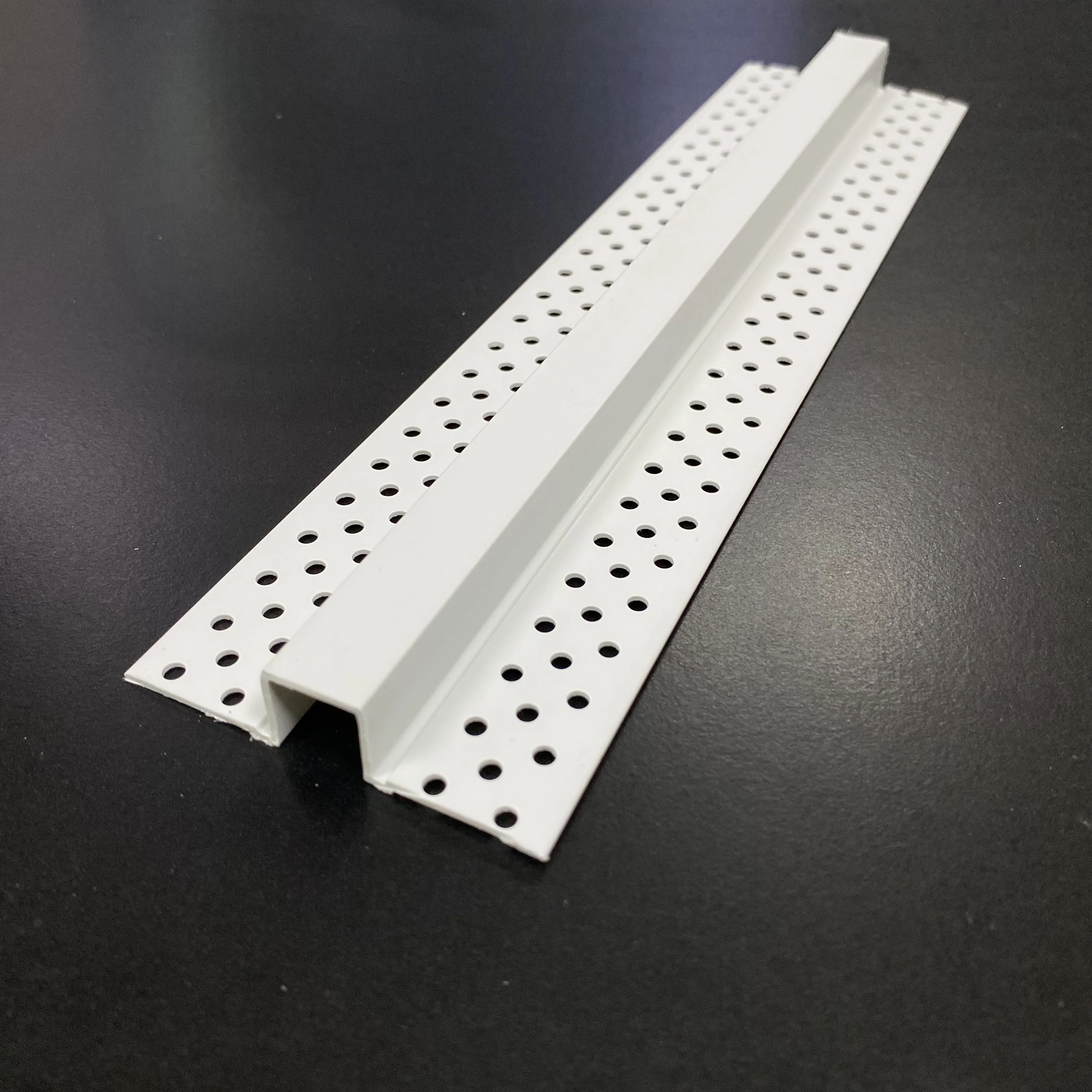 Arch corner bead PVC plastic corner bead Vinyl for Drywall System Gypsum Board