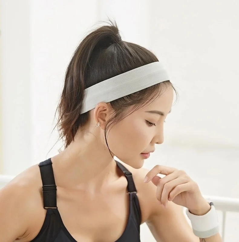 Wholesale Custom Logo Anti Slip Elastic Sports Headbands Sports Yoga Breathable Sweat Headbands For Outdoor Activities
