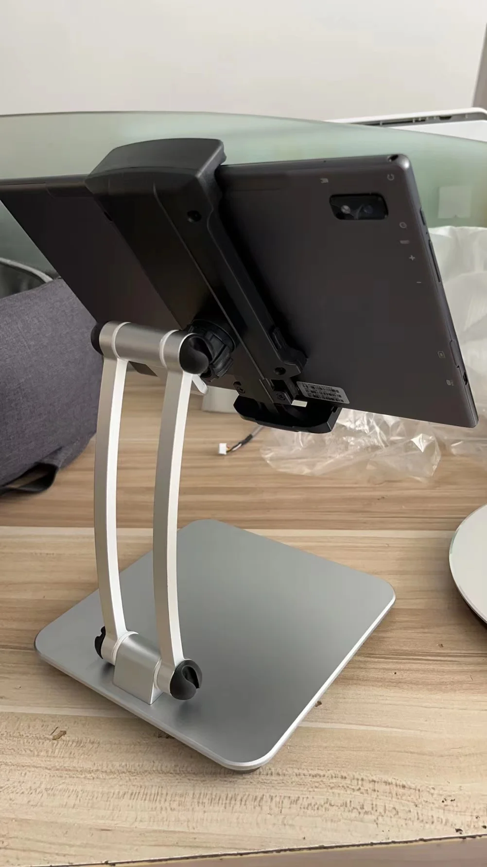 Manufacturer price 10 inch portable tablet pos android stand