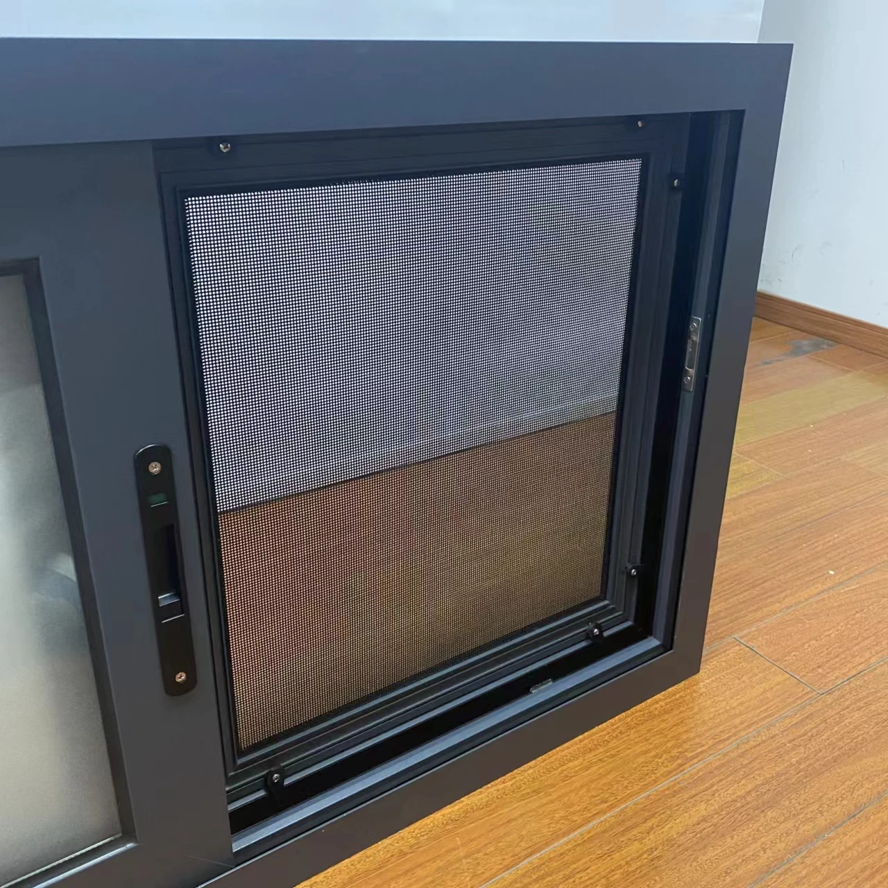 New Chinese wire mesh screen windows for glass window for aluminum sliding window