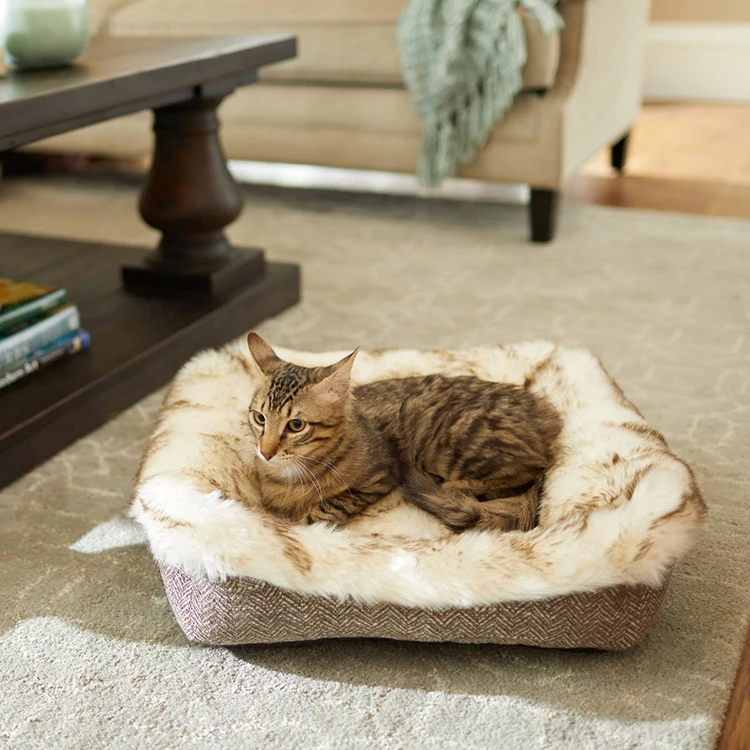 New Arrival Plush Felt Cat Bed Fur Cuffed Rectangle Cuddler Bolster Brown Small Pet Puppy Cat Cave Bed