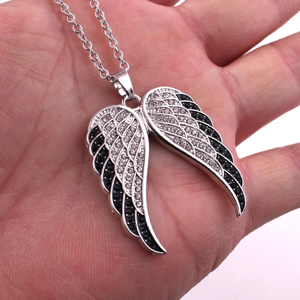 Fashion Factory Price Collection 316 Black and White Diamond Angel Wings Pendant Necklace