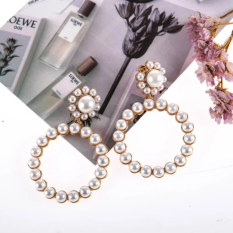 Low MOQ Women Round Pendant Drop Earrings Statement Circle Pearl Earring