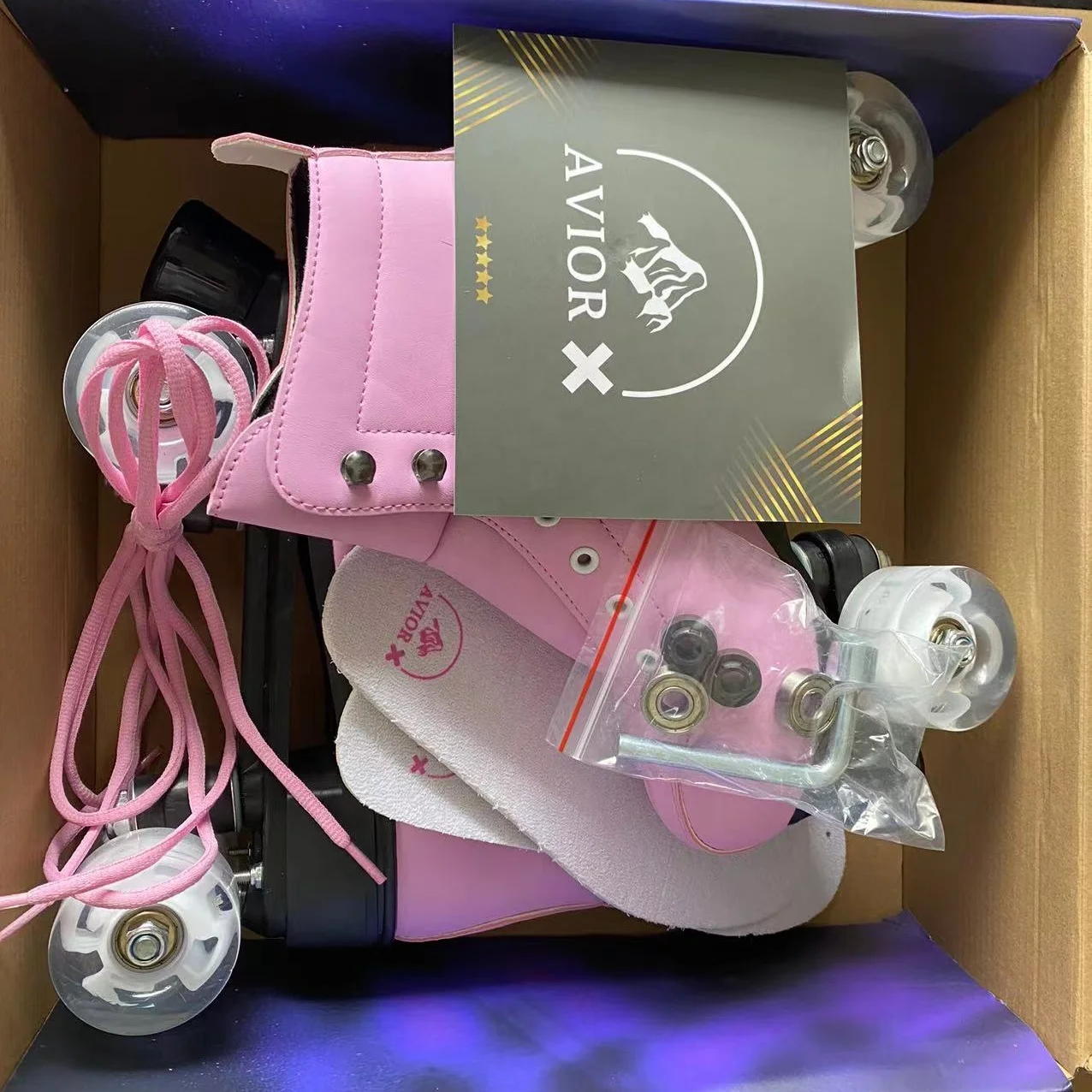 EACH New Arrival Roller Skating Shoes Wholesale Rental Roller Skates 4 wheels Quad Roller Skate Shoes For Women Adult Girls